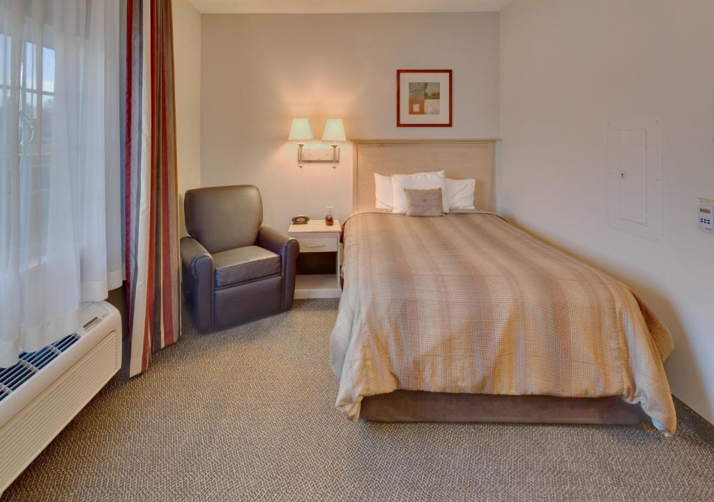 Candlewood Suites - Peoria at Grand Prairie an IHG Hotel Main image 2